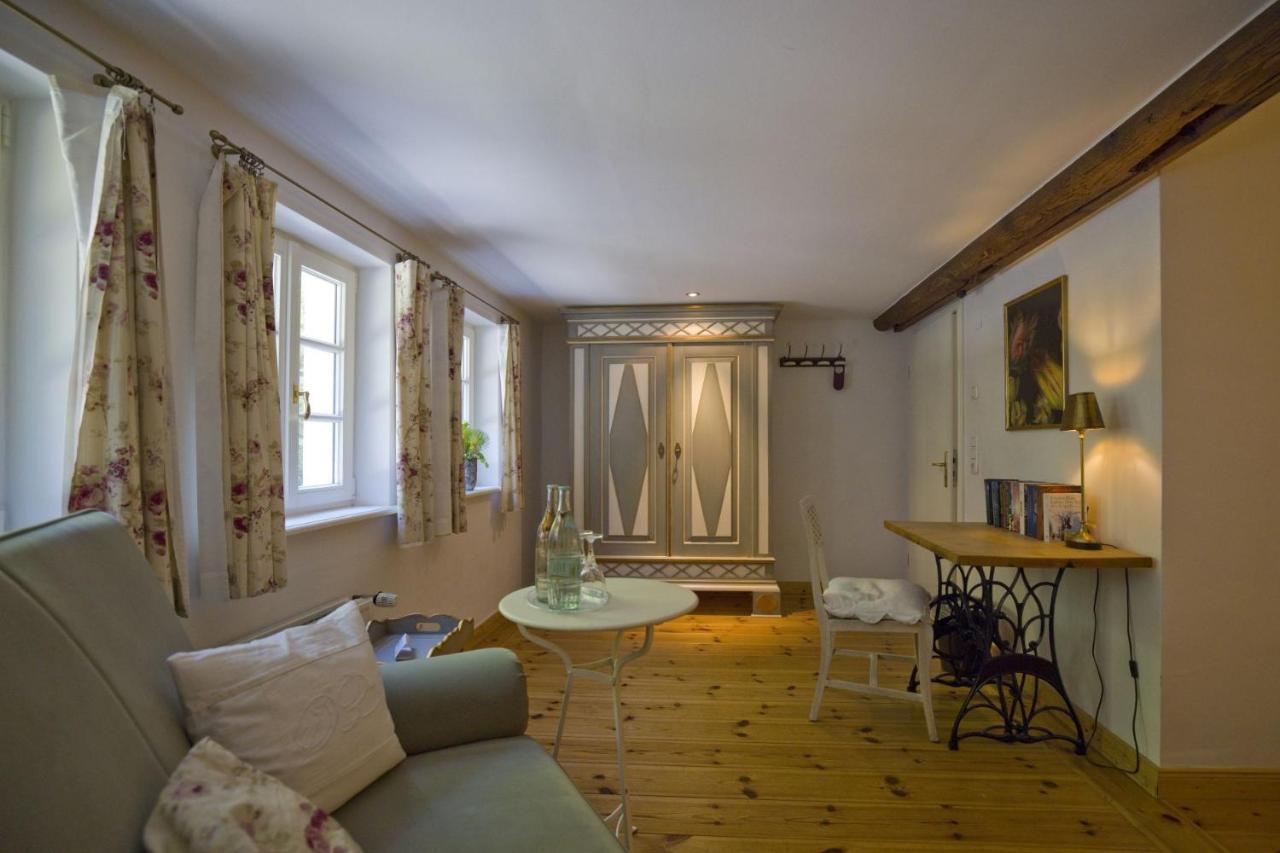 Hotel Hochzeitshaus Aurich Zewnętrze zdjęcie