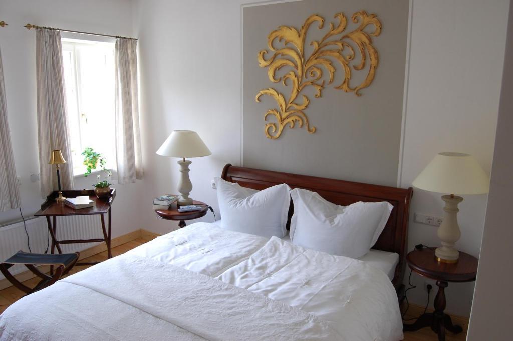 Hotel Hochzeitshaus Aurich Zewnętrze zdjęcie